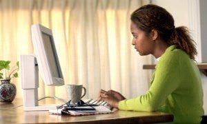 woman-working-at-home11