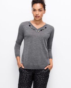 Embellished merino wool sweater - Photo: anntaylor.com